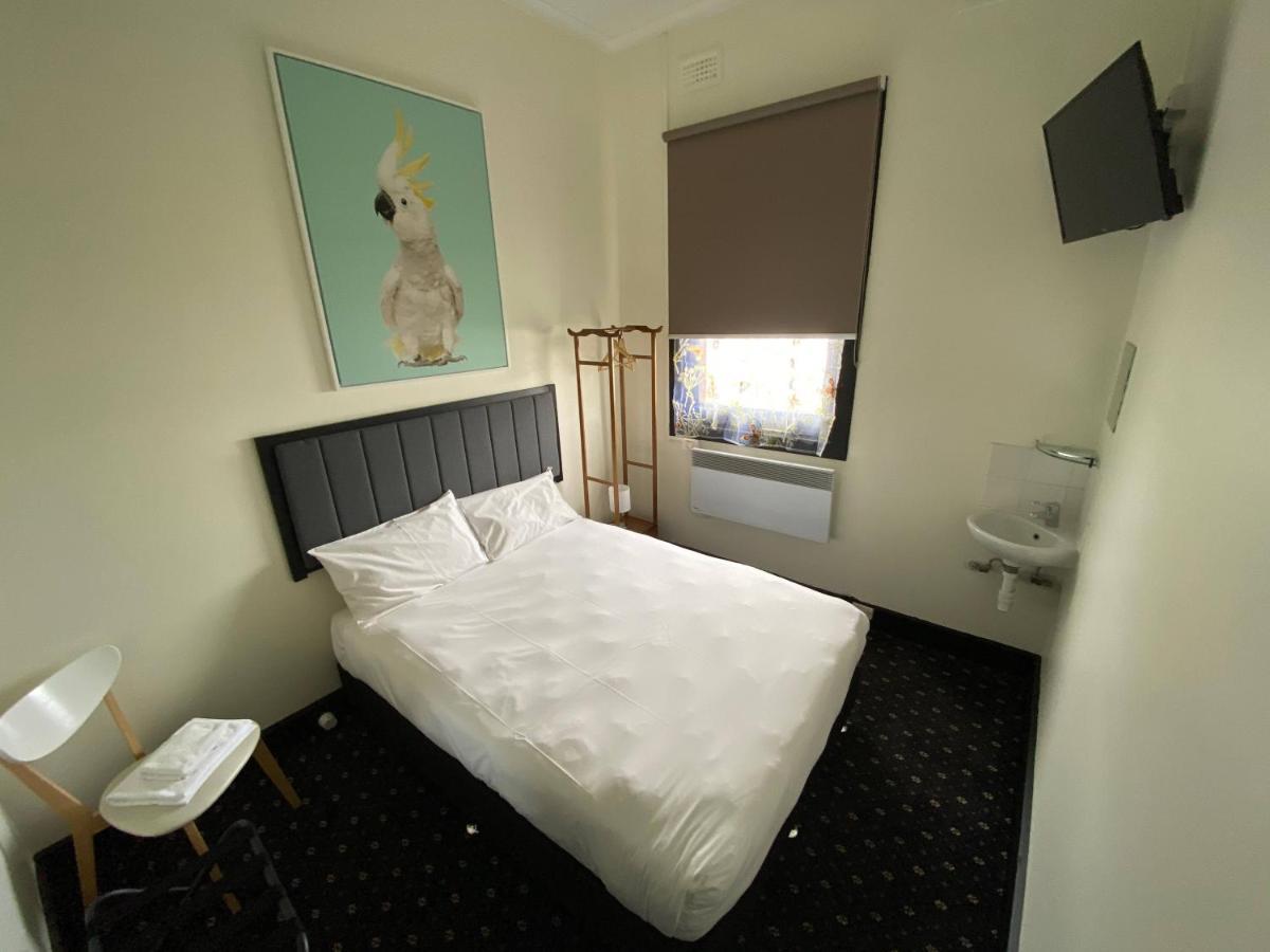 Rooms At Carboni'S Ballarat Exterior photo