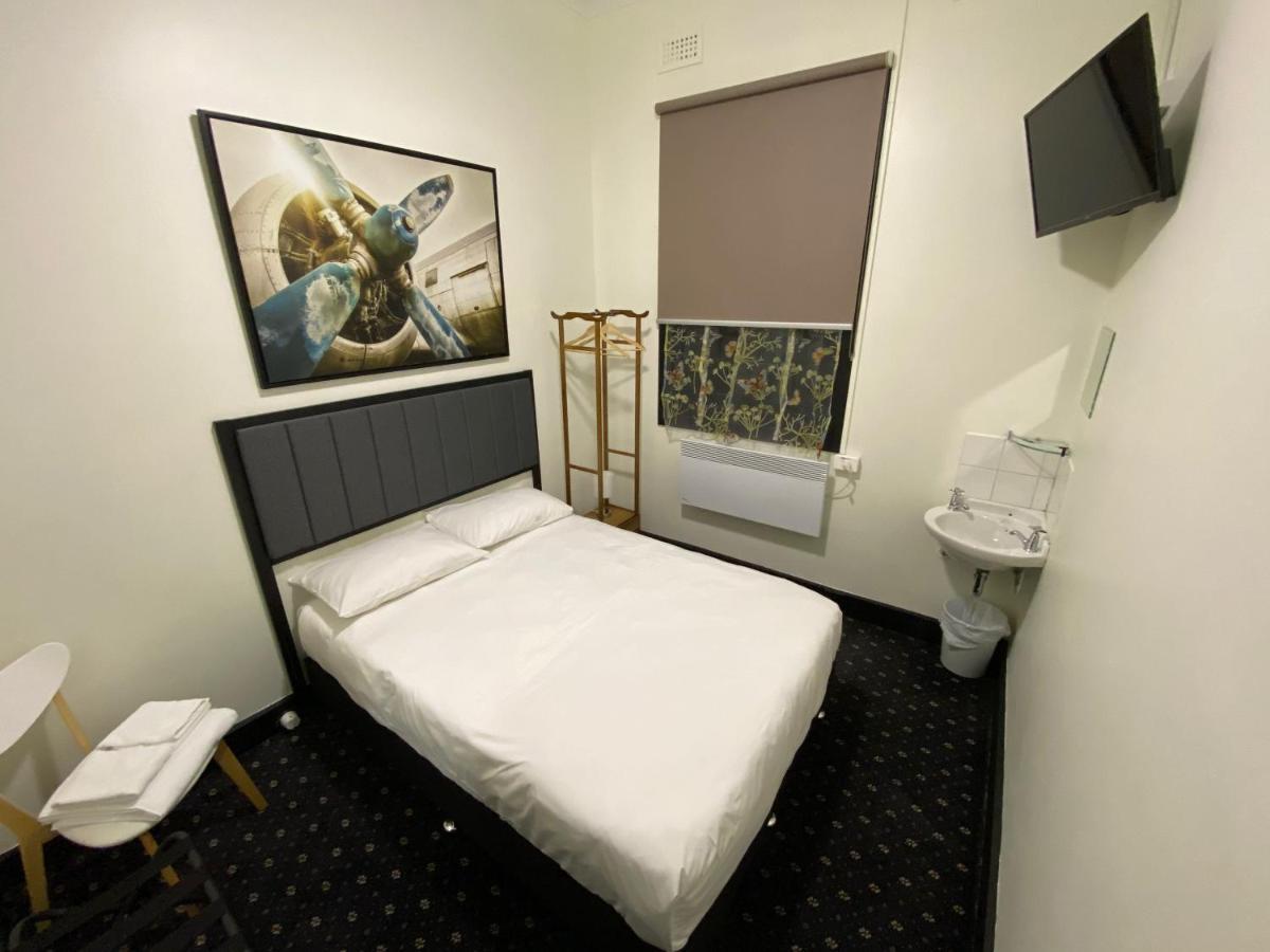 Rooms At Carboni'S Ballarat Exterior photo